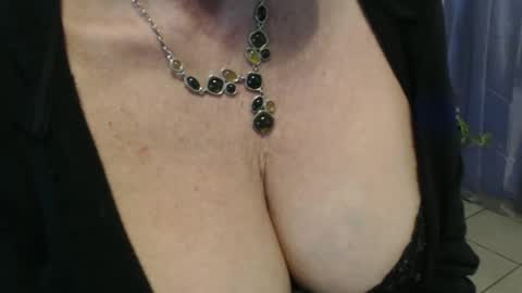 Snapshot of lucy_0000 chatting on April 2026 12:00:02 AM lucy_0000 online show from April 2026 12:00:02 AM