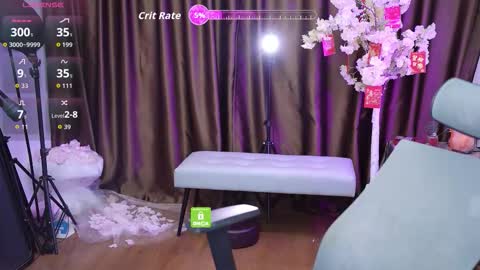 Snapshot of lucy__bb chatting on October 2025 01:18:01 AM Lucy online show from October 2025 01:18:01 AM