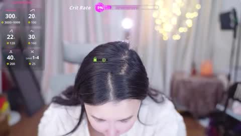 Snapshot of lucy__bb chatting on November 2025 01:52:02 AM Lucy online show from November 2025 01:52:02 AM