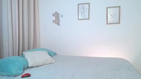 Lucia online show from March 2026 12:38:01 AM