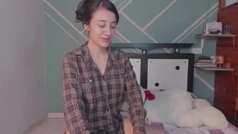 Lucy Herrera online show from January 2026 10:52:01 PM