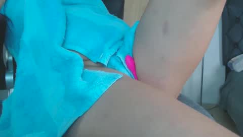 Snapshot of lucy_chanell chatting on December 2024 03:38:02 AM lucy online show from December 2024 03:38:02 AM