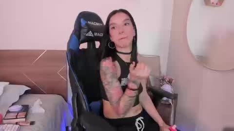 Your Lucy online show from September 2025 04:12:02 AM