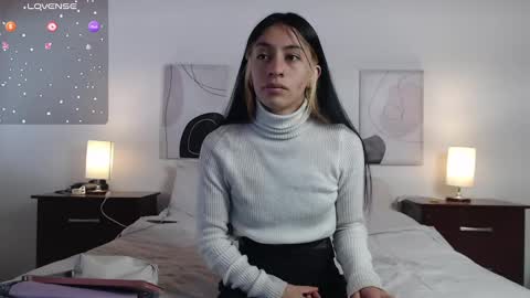 Luciana online show from March 2025 08:53:01 PM