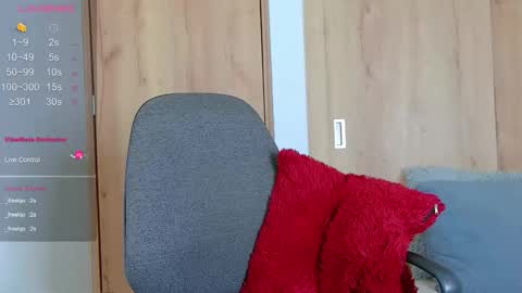 Snapshot of lucy_monroe_ chatting on March 2026 11:17:01 PM Lucy online show from March 2026 11:17:01 PM