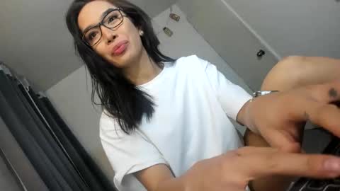 lucy_shane online show from September 2025 06:43:02 PM