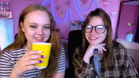 Snapshot of lucy_shy3 chatting on May 2026 07:33:01 PM lucy online show from May 2026 07:33:01 PM