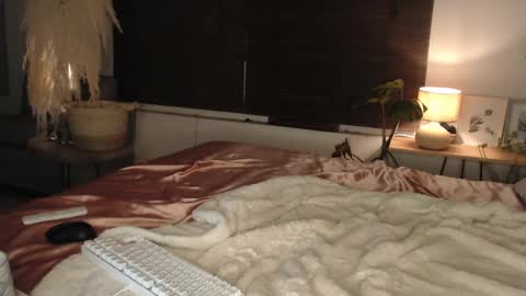 luciana online show from February 2025 01:21:02 AM