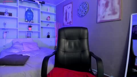 Lucy  online show from February 2025 08:45:02 PM