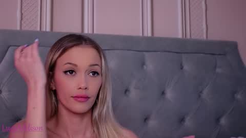 LucyAddison online show from November 2025 07:49:02 PM