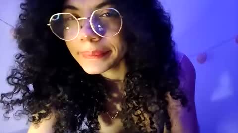 Snapshot of lucybellea chatting on March 2026 06:05:02 AM Lucia online show from March 2026 06:05:02 AM