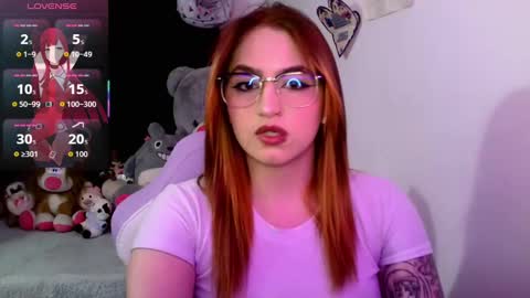 LUCIA  online show from October 2025 02:54:01 AM