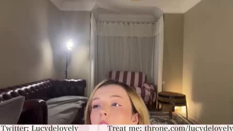 Lucy online show from October 2025 07:59:01 PM