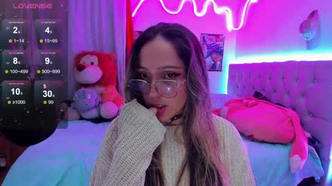 Lucy online show from February 2025 02:17:01 AM