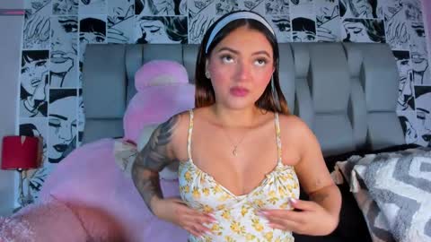 Snapshot of lucyrosse_ chatting on March 2026 11:25:01 AM Lucy online show from March 2026 11:25:01 AM