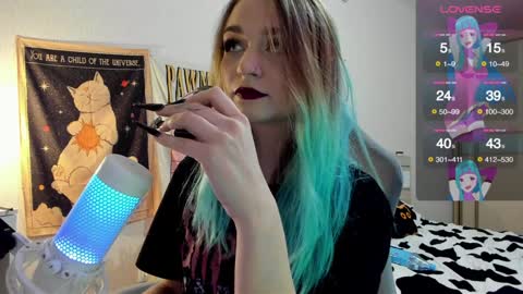 Snapshot of lucysbrain chatting on December 2024 07:21:01 PM Lucy online show from December 2024 07:21:01 PM