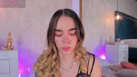 Lucy online show from October 2025 03:51:02 AM