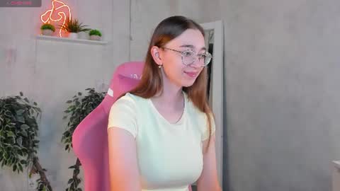 Lucy online show from June 2026 01:14:01 AM