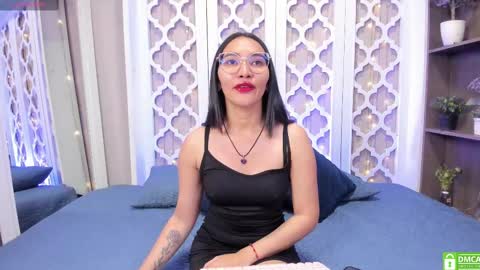 Lucy Liiu online show from January 2025 06:01:02 PM