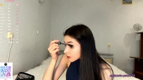 Snapshot of ludivinablice chatting on May 2026 03:51:02 PM Mika online show from May 2026 03:51:02 PM