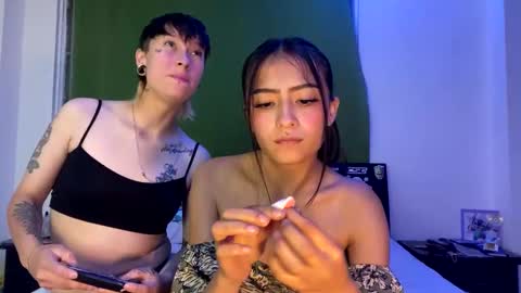 lugiiz05_ online show from November 2025 02:34:02 AM