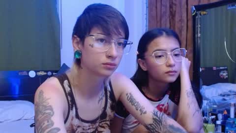 lugiiz05_ online show from December 2025 10:09:02 AM