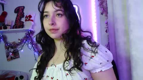Snapshot of luhannaeverdeen chatting on February 2026 04:31:01 AM Luhana online show from February 2026 04:31:01 AM