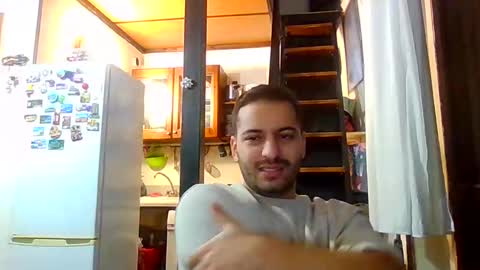 luigi281996 online show from December 2024 02:57:02 PM