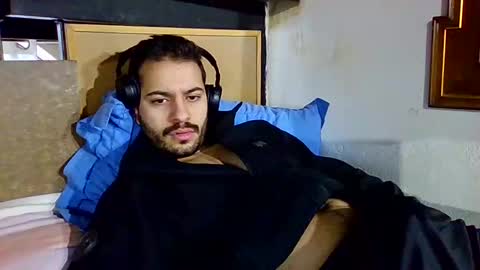 luigi281996 online show from January 2025 02:19:01 PM