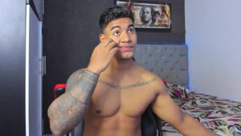 Snapshot of luigi_hot_ chatting on December 2025 06:27:02 PM Luigi Independent model online show from December 2025 06:27:02 PM