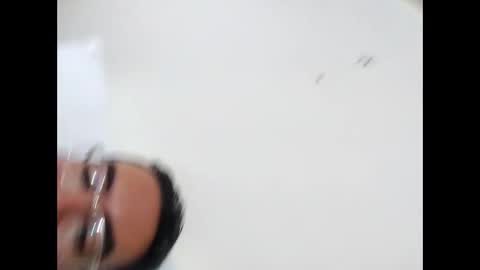 Snapshot of luis2988z chatting on January 2025 09:57:02 PM Hairyman online show from January 2025 09:57:02 PM