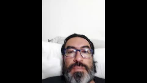 Snapshot of luis2988z chatting on May 2026 02:30:01 AM Hairyman online show from May 2026 02:30:01 AM