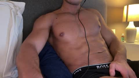 Snapshot of luis763413 chatting on April 2026 03:38:02 PM luis763413 online show from April 2026 03:38:02 PM