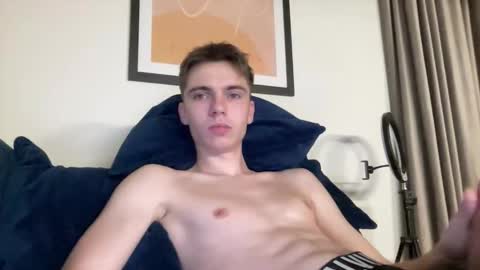 Luis online show from November 2025 06:16:02 AM