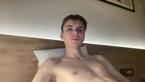 Luis online show from December 2025 02:34:02 PM