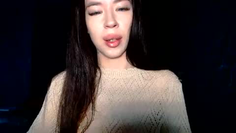 Snapshot of luisa_domina chatting on June 2026 07:51:02 AM luisa lovedom online show from June 2026 07:51:02 AM