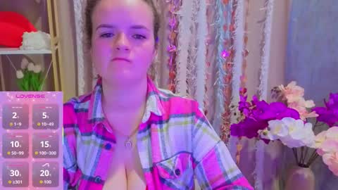Snapshot of luisa_rosee chatting on March 2026 06:48:01 PM Luisa Rosee online show from March 2026 06:48:01 PM
