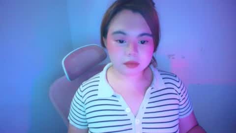 Snapshot of luisa_xpress chatting on July 2026 12:29:01 PM LUISA online show from July 2026 12:29:01 PM