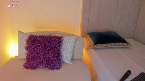 L U I S A online show from May 2026 07:31:01 PM