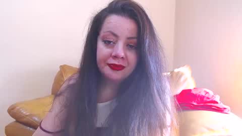 Snapshot of luisahornydoll chatting on March 2026 12:32:01 PM Cassie online show from March 2026 12:32:01 PM