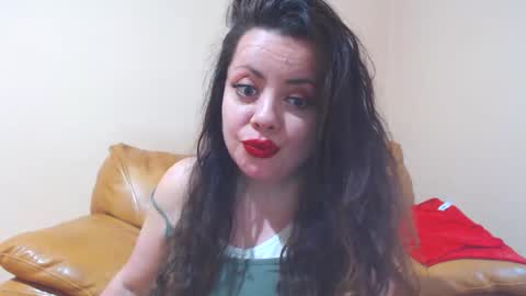Snapshot of luisahornydoll chatting on April 2026 04:05:02 PM Cassie online show from April 2026 04:05:02 PM