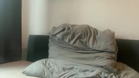 Snapshot of luisbadx chatting on November 2025 12:22:01 PM Luis Badx online show from November 2025 12:22:01 PM