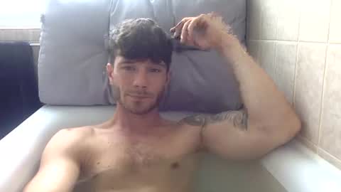 Snapshot of luisbadx chatting on June 2026 12:16:01 PM Luis Badx online show from June 2026 12:16:01 PM