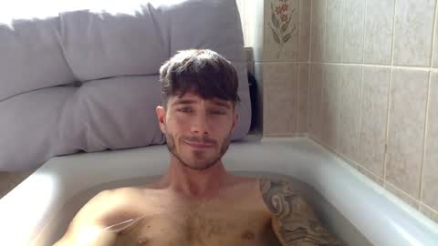 Snapshot of luisbadx chatting on July 2026 08:56:02 AM Luis Badx online show from July 2026 08:56:02 AM