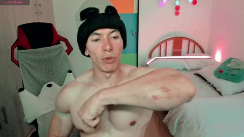 Luis Fer PVT IS OPEN online show from February 2025 07:51:01 PM