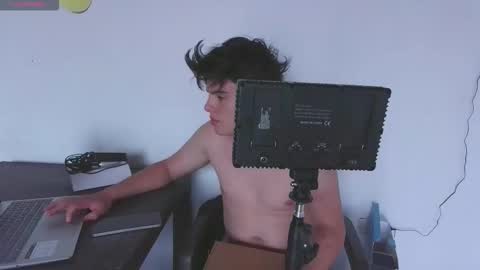 Luis S Kennedy online show from March 2026 01:29:02 PM