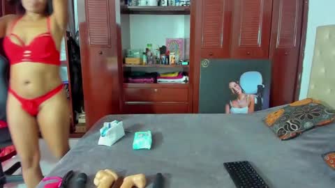 Snapshot of luissa_s1 chatting on January 2025 02:25:01 PM Luissa online show from January 2025 02:25:01 PM