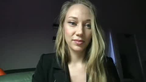 Snapshot of luiva13 chatting on January 2025 04:06:01 PM luiva13 online show from January 2025 04:06:01 PM