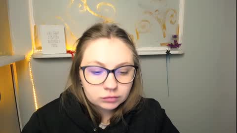 Luiza online show from December 2024 11:01:01 AM