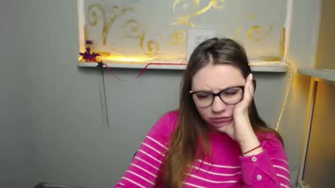 Luiza online show from February 2025 09:19:01 AM